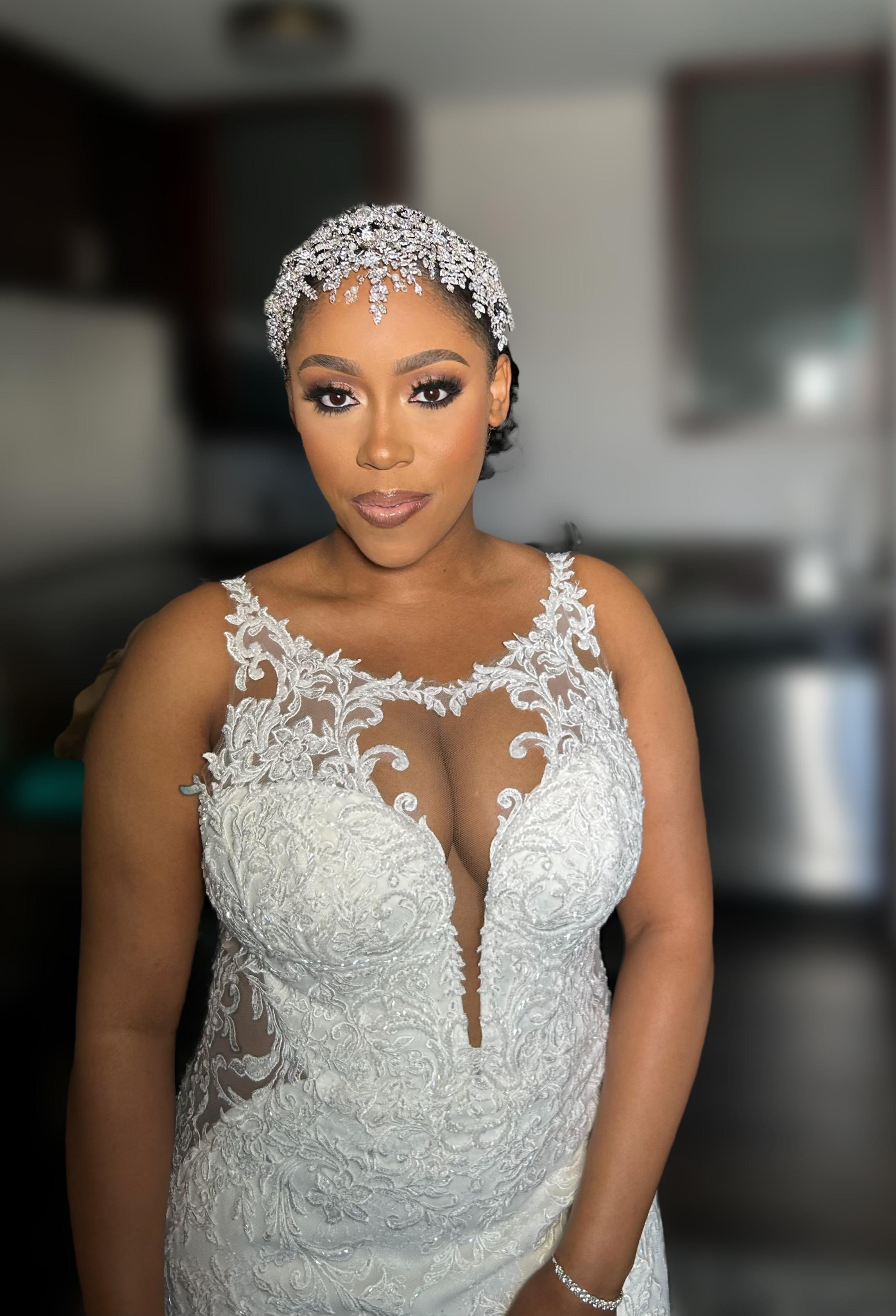 Flawless wedding day look